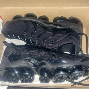 Nike Vapormax plus